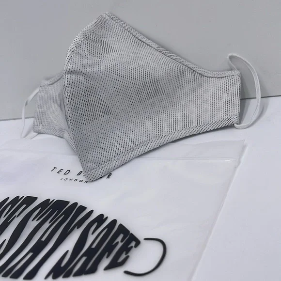 Ted Baker Gray Face Mask TED BAKER LONDON Reversible Reusable FACE MASK NWT - Picture 3 of 12